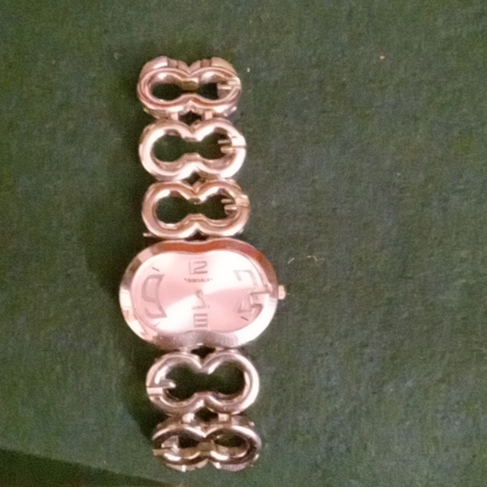 Women's Versales Bangle Bracelet Watch, pink and Silver